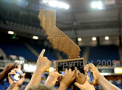 Thumbnail 3 in Rocklin vs. Eisenhower (CIF State D2 Final) photogallery.