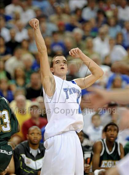 Thumbnail 1 in Rocklin vs. Eisenhower (CIF State D2 Final) photogallery.