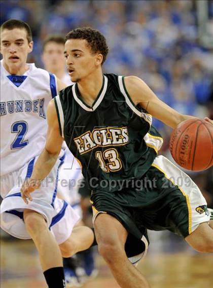 Thumbnail 2 in Rocklin vs. Eisenhower (CIF State D2 Final) photogallery.