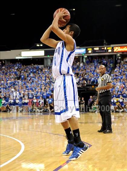 Thumbnail 2 in Rocklin vs. Eisenhower (CIF State D2 Final) photogallery.