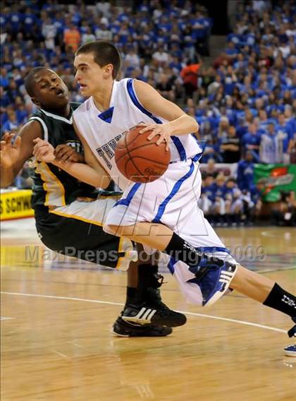 Thumbnail 2 in Rocklin vs. Eisenhower (CIF State D2 Final) photogallery.