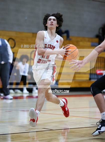 Thumbnail 3 in Cherokee Trail @ Regis Jesuit photogallery.