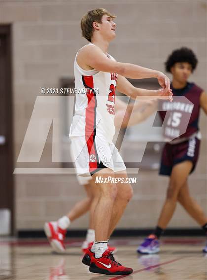 Thumbnail 1 in Cherokee Trail @ Regis Jesuit photogallery.