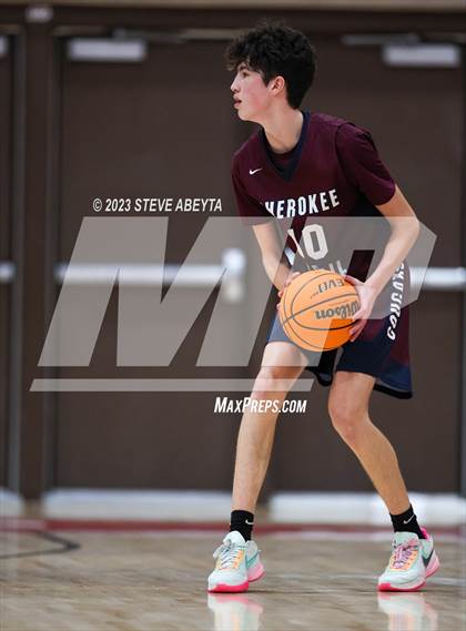Thumbnail 3 in Cherokee Trail @ Regis Jesuit photogallery.