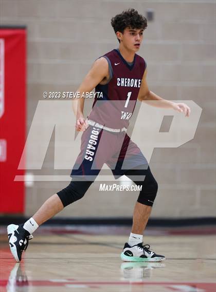 Thumbnail 3 in Cherokee Trail @ Regis Jesuit photogallery.