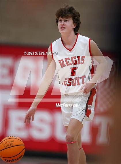 Thumbnail 2 in Cherokee Trail @ Regis Jesuit photogallery.