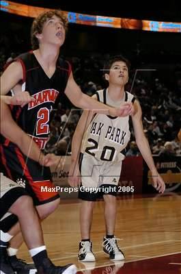 Thumbnail 1 in Harvard-Westlake vs Oak Park  (Sec. III-A Final)#2 photogallery.
