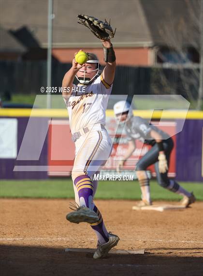 Thumbnail 2 in Hernando @ DeSoto Central photogallery.