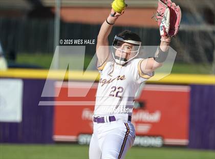 Thumbnail 1 in Hernando @ DeSoto Central photogallery.