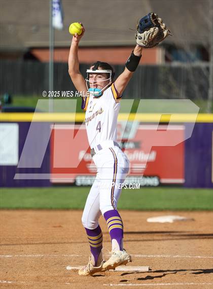 Thumbnail 1 in Hernando @ DeSoto Central photogallery.