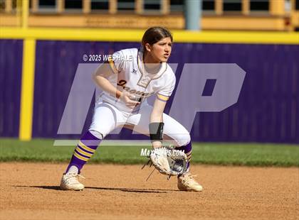 Thumbnail 1 in Hernando @ DeSoto Central photogallery.