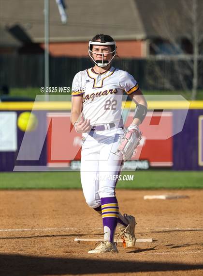 Thumbnail 2 in Hernando @ DeSoto Central photogallery.