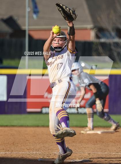 Thumbnail 2 in Hernando @ DeSoto Central photogallery.