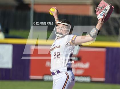 Thumbnail 2 in Hernando @ DeSoto Central photogallery.