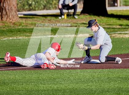 Thumbnail 2 in Lincoln @ Jesuit photogallery.