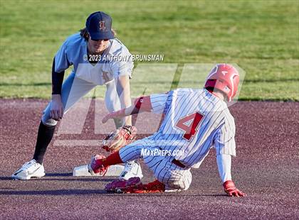 Thumbnail 3 in Lincoln @ Jesuit photogallery.