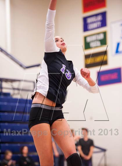 Thumbnail 1 in Arvada West vs. Douglas County (Titan Classic) photogallery.