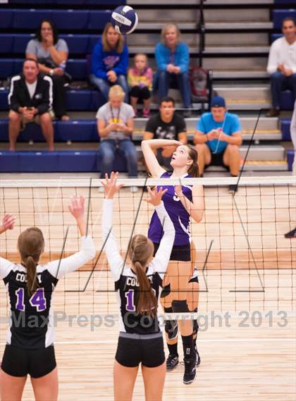 Thumbnail 3 in Arvada West vs. Douglas County (Titan Classic) photogallery.