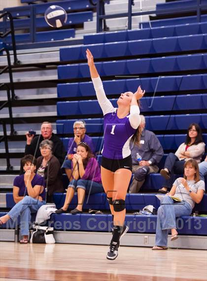 Thumbnail 3 in Arvada West vs. Douglas County (Titan Classic) photogallery.