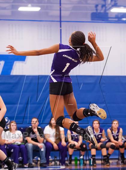 Thumbnail 1 in Arvada West vs. Douglas County (Titan Classic) photogallery.