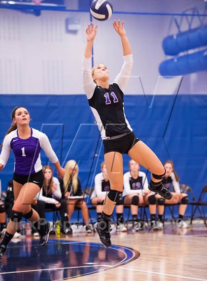Thumbnail 2 in Arvada West vs. Douglas County (Titan Classic) photogallery.