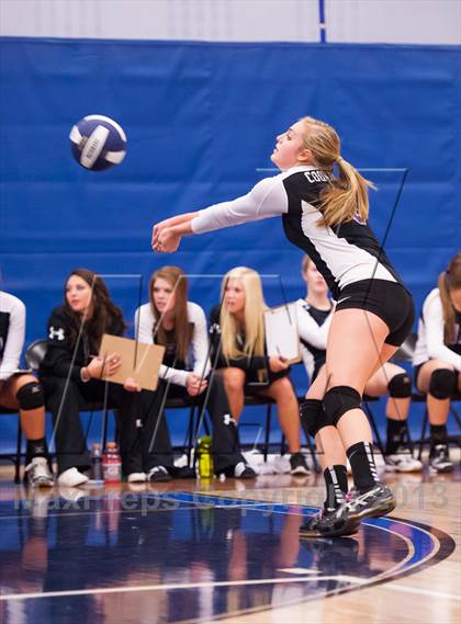 Thumbnail 1 in Arvada West vs. Douglas County (Titan Classic) photogallery.