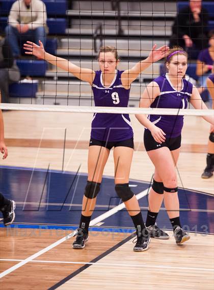 Thumbnail 2 in Arvada West vs. Douglas County (Titan Classic) photogallery.
