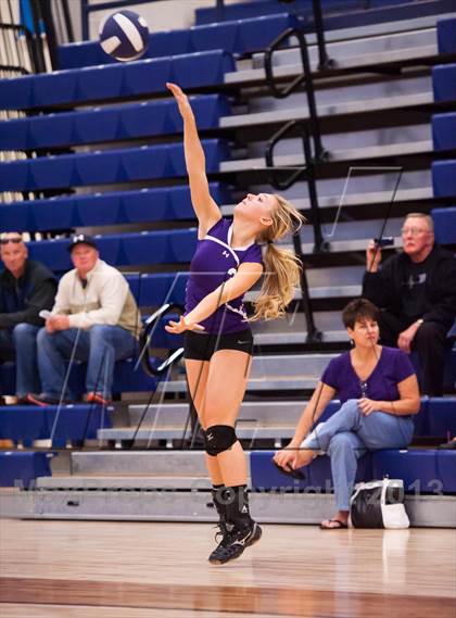 Thumbnail 3 in Arvada West vs. Douglas County (Titan Classic) photogallery.