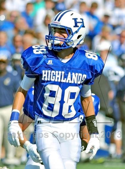 Thumbnail 1 in University Christian @ Highlands (Crosstown Showdown) photogallery.