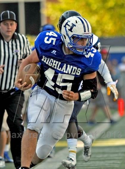 Thumbnail 3 in University Christian @ Highlands (Crosstown Showdown) photogallery.