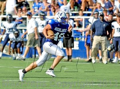 Thumbnail 1 in University Christian @ Highlands (Crosstown Showdown) photogallery.