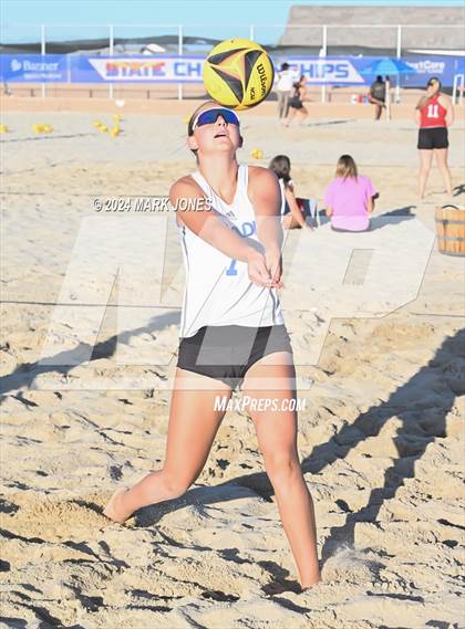 Thumbnail 3 in Arcadia vs. Valley Christian (AIA DII Pairs Round 1 Playoff) photogallery.