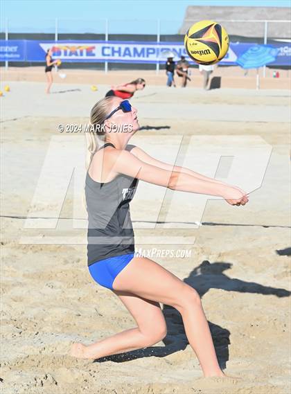 Thumbnail 2 in Arcadia vs. Valley Christian (AIA DII Pairs Round 1 Playoff) photogallery.