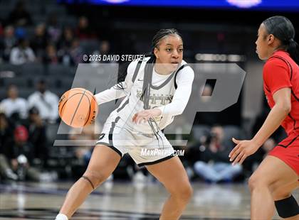Thumbnail 2 in Etiwanda vs. Archbishop Mitty (CIF State Open Div. Final) photogallery.