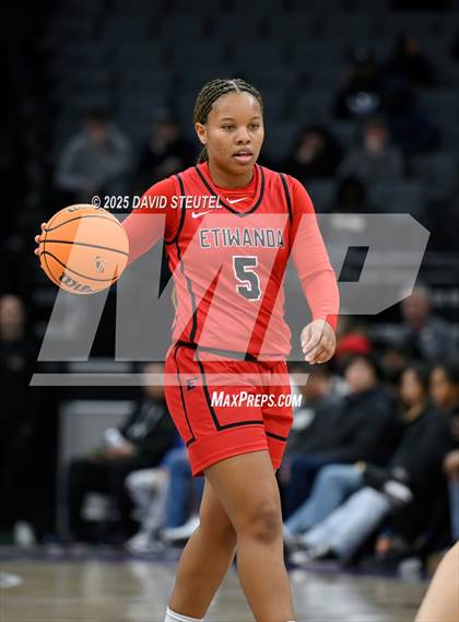 Thumbnail 1 in Etiwanda vs. Archbishop Mitty (CIF State Open Div. Final) photogallery.