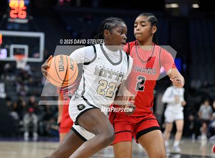 Thumbnail 1 in Etiwanda vs. Archbishop Mitty (CIF State Open Div. Final) photogallery.