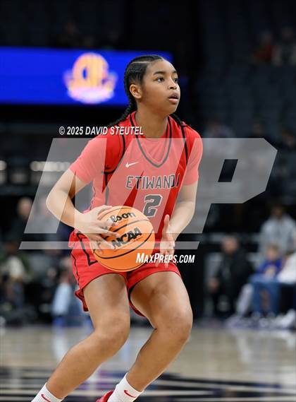Thumbnail 3 in Etiwanda vs. Archbishop Mitty (CIF State Open Div. Final) photogallery.