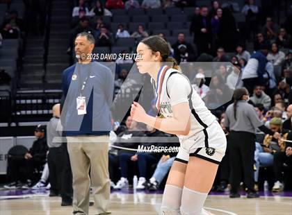 Thumbnail 3 in Etiwanda vs. Archbishop Mitty (CIF State Open Div. Final) photogallery.