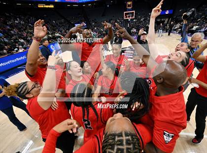 Thumbnail 1 in Etiwanda vs. Archbishop Mitty (CIF State Open Div. Final) photogallery.