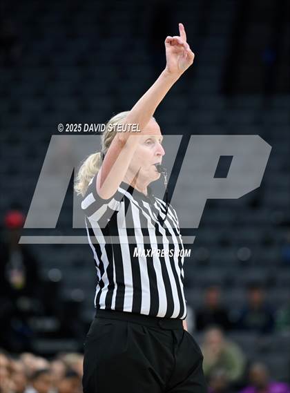 Thumbnail 3 in Etiwanda vs. Archbishop Mitty (CIF State Open Div. Final) photogallery.