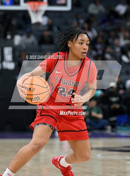 Thumbnail 3 in Etiwanda vs. Archbishop Mitty (CIF State Open Div. Final) photogallery.