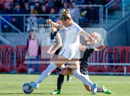 Thumbnail 2 in Olympus vs. Brighton (UHSAA 5A Final) photogallery.