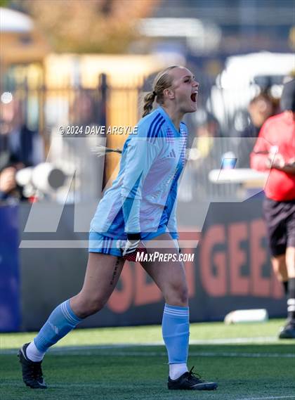 Thumbnail 1 in Olympus vs. Brighton (UHSAA 5A Final) photogallery.