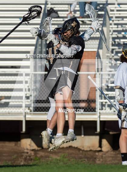 Thumbnail 1 in Monarch vs Mullen photogallery.