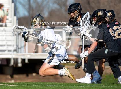 Thumbnail 2 in Monarch vs Mullen photogallery.