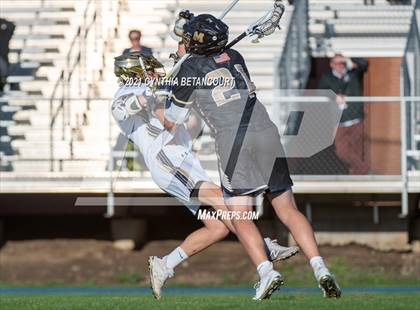 Thumbnail 1 in Monarch vs Mullen photogallery.