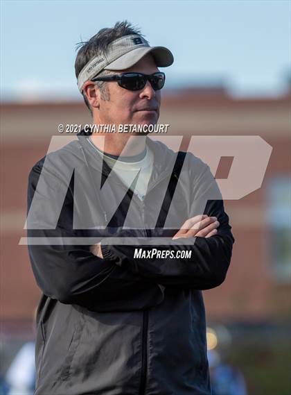 Thumbnail 2 in Monarch vs Mullen photogallery.