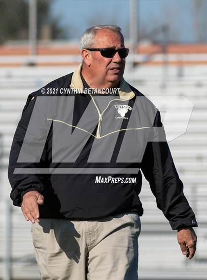 Thumbnail 1 in Monarch vs Mullen photogallery.