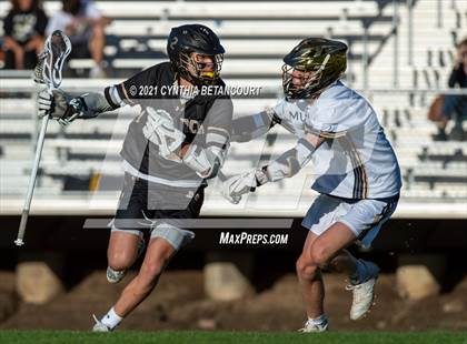 Thumbnail 3 in Monarch vs Mullen photogallery.