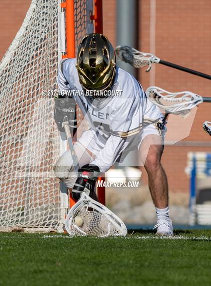 Thumbnail 3 in Monarch vs Mullen photogallery.